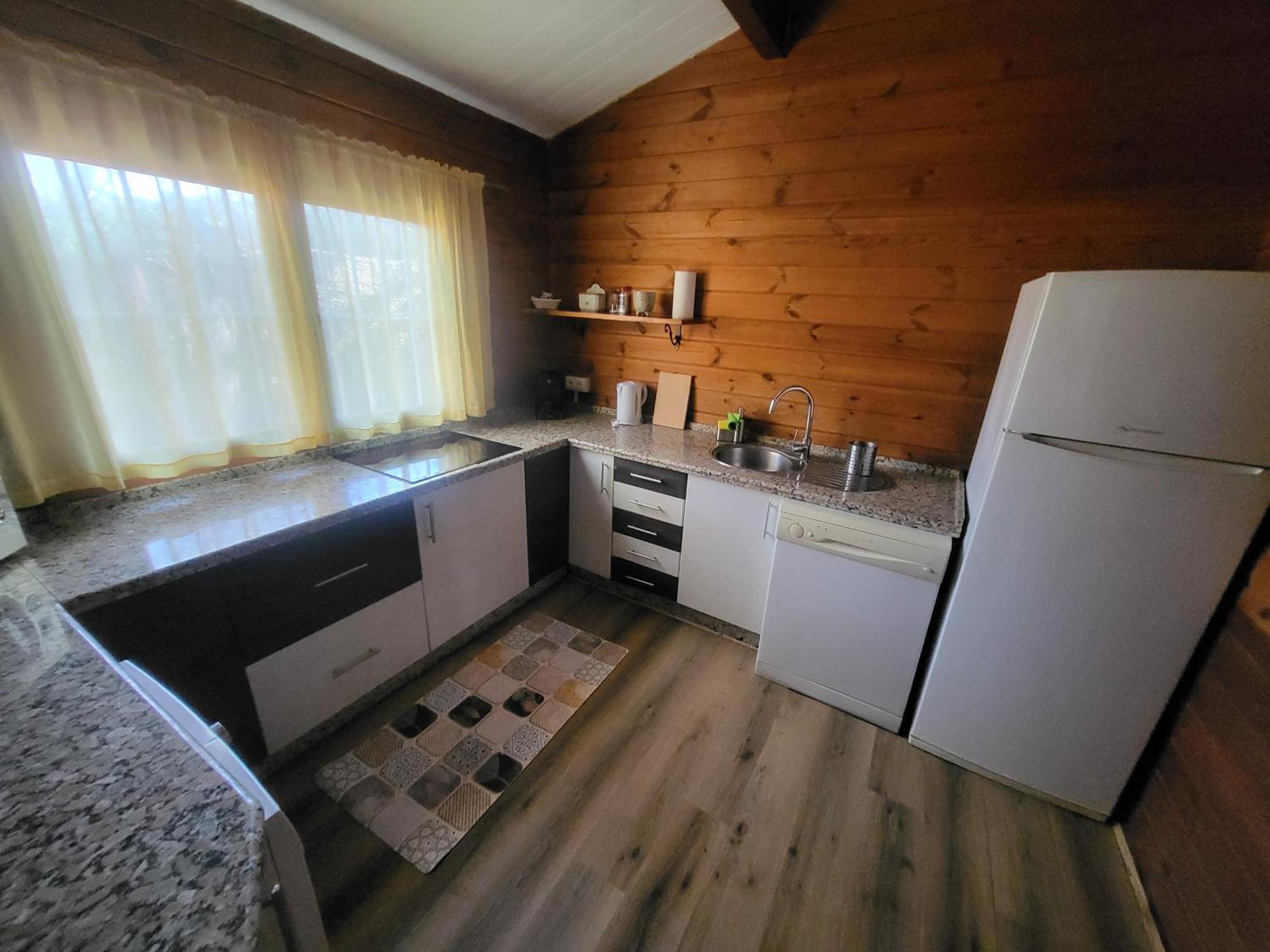 Casa Madera Urbanizacion Socorro Villa เซบีญา ภายนอก รูปภาพ